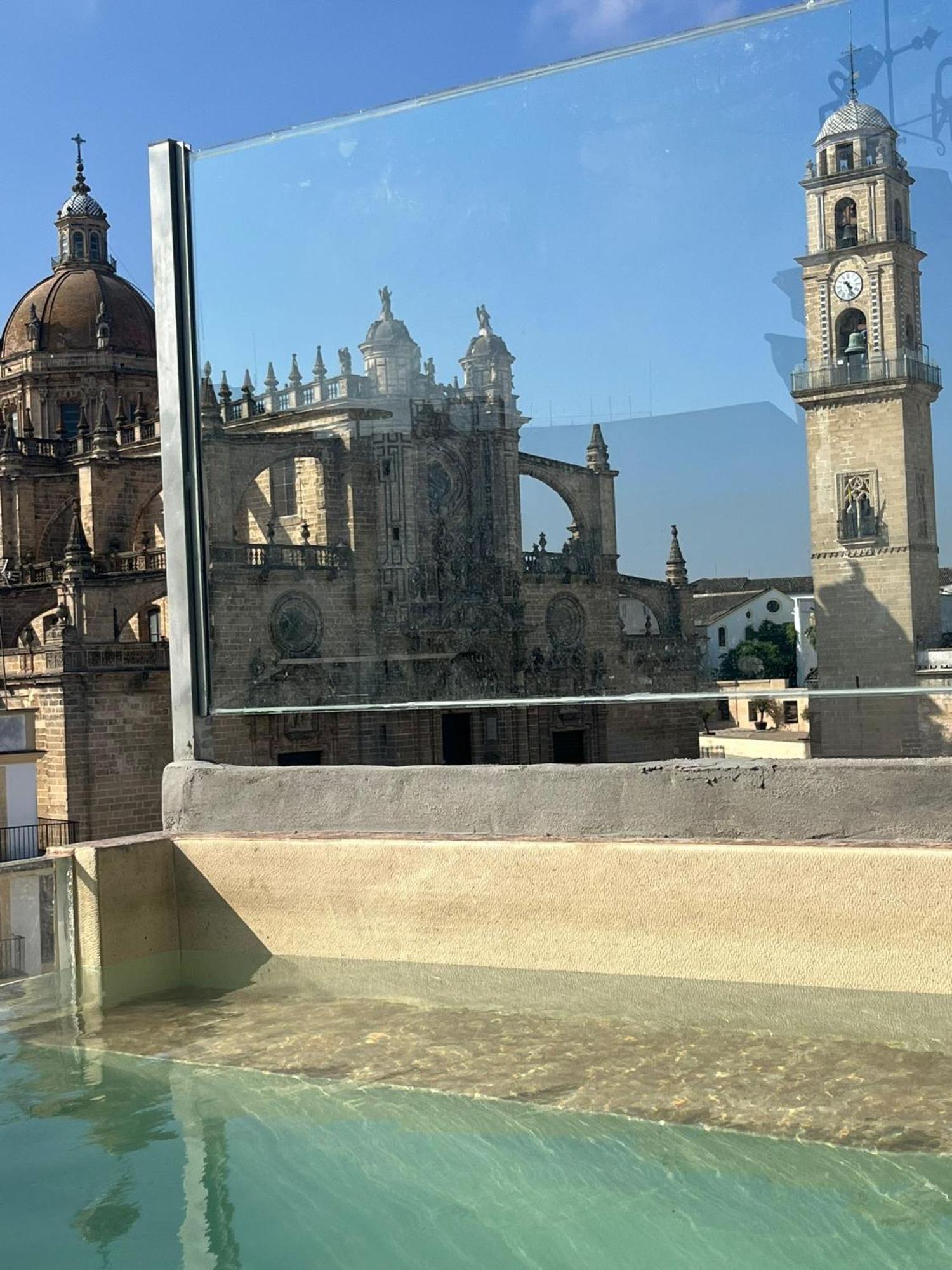 Catedral Suites Jerez Jerez de la Frontera Extérieur photo