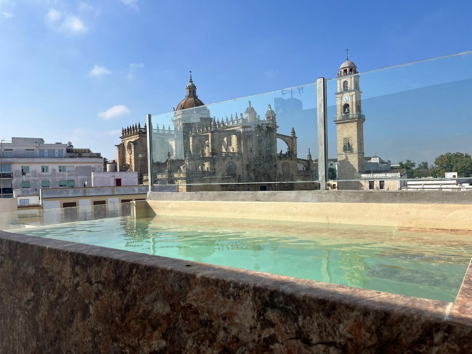 Catedral Suites Jerez Jerez de la Frontera Extérieur photo